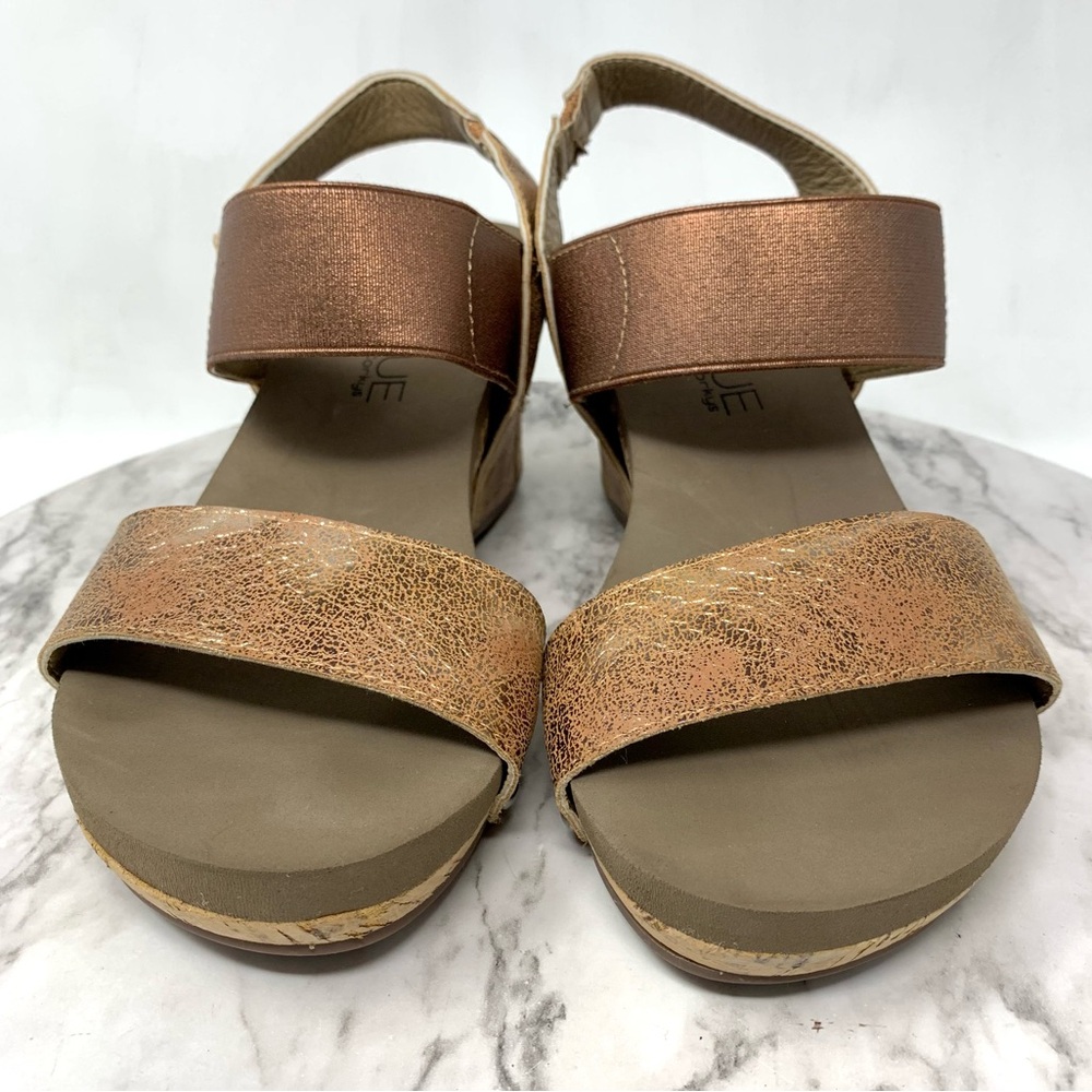 Boutique By Corkys Bandit Bronze Wedge Comfort Sandals 7 Boho Classic Resortwear - Picture 4 of 16